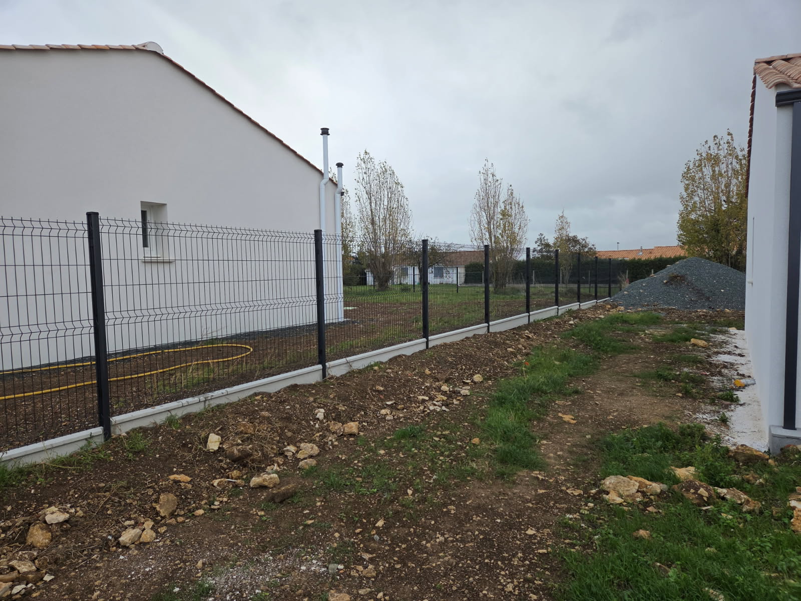 Clôture en grillage rigide